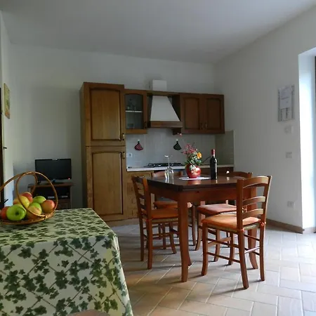 Castello Valnerina Апартаменты *