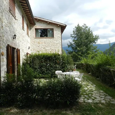 Castello Valnerina Апартаменты