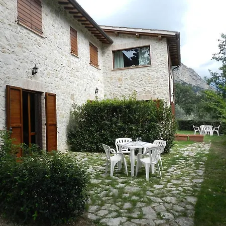 Апартаменты Castello Valnerina *